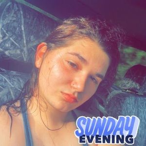 Meet your Posher, Kelsie